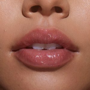 Supple Kiss Lip Glaze
