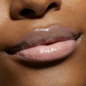 Supple Kiss Lip Glaze