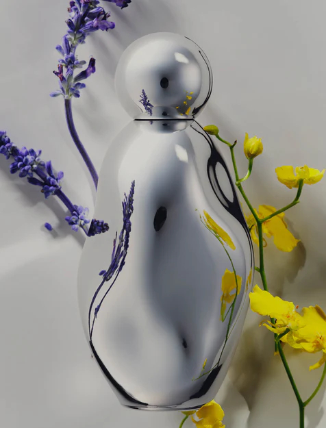 v1_May_SBC_update_fragrance_2500x3335_c39cbcec-aee3-4480-8927-ae34e47d6527